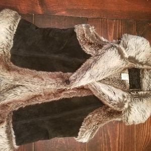 Fur vest